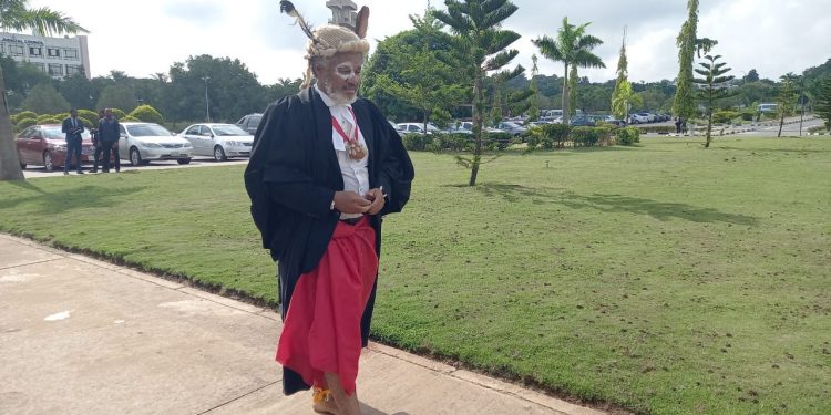 Lawyer who caused mild drama at the Supreme Court cannot be said to have appeared before the court, SAN argues