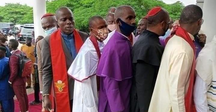 Men who dressed as Christian leaders at unveiling of Shettima are hired “mechanics” with “clerical garments” – CAN