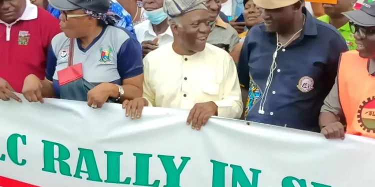 Lawmakers give assurances to protesting workers on day two of the ASUU solidarity nationwide protest