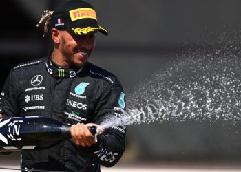 Lewis Hamilton speaks on ‘Retiring from F1’ after Vettel’s shocking retirement
