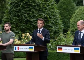 REVEALED: How Ukraine`s EU membership threatens Germany and France and what they are doing about it