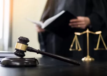 Judge jails lawyer for raising objections in court