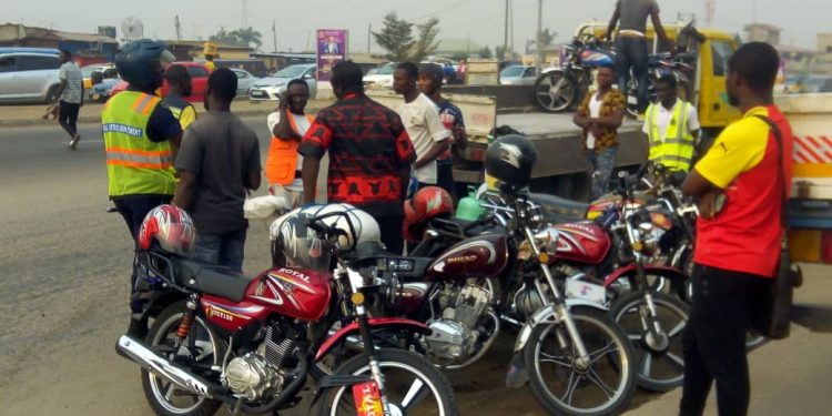 Woman stones commercial motorcycle operator to death