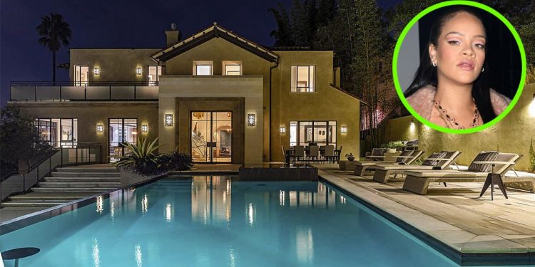Rihanna sells home for $6.5 Million, losing $1.5 Million, after 4 years of marketing effort