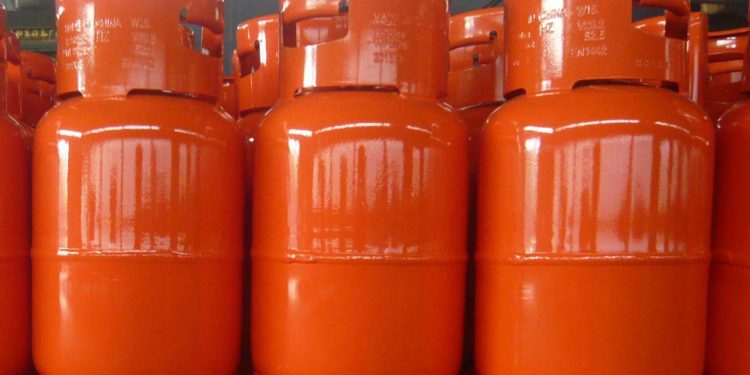 Nigeria`s household incomes shrink as gas price rises by122% – Government Agency declares
