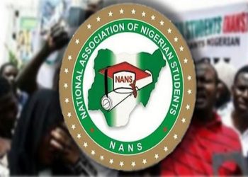 Protesting students barricade Lagos-Ibadan Expressway over ASUU strike