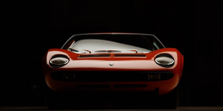 London Drivers and Car Owners Gear up for Expansion of Emission Regulation Policy