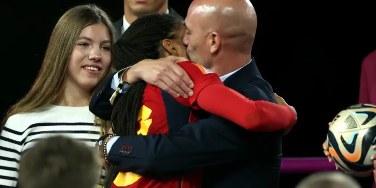 World Cup Kiss: Mother of Luis Rubiales Goes on Hunger Strike, Locks Herself in Church Over Son’s Suspension