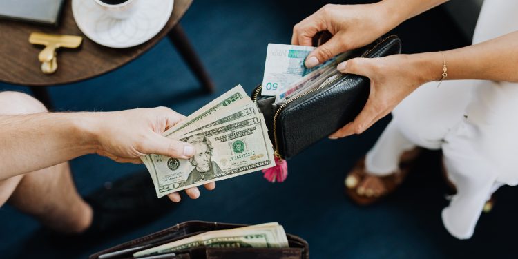 Nigerian Currency Unexpectedly Gains Strength, Rises at the Exchange Market on the strength of new developments