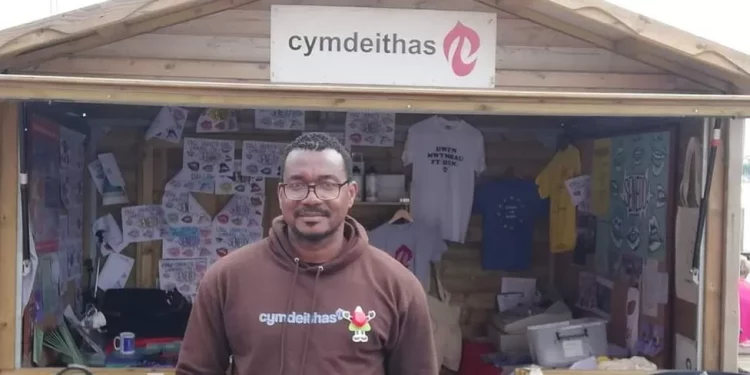 Ivorian Refugee Leads Welsh Language Campaign for Inclusivity and Language Diversity